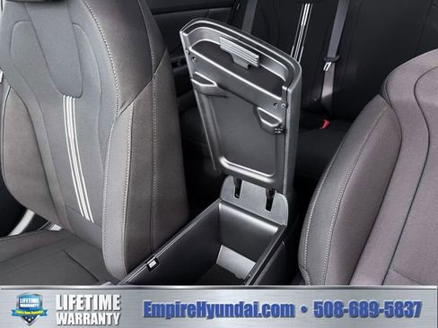 New 2026 Hyundai Elantra Sport image 18