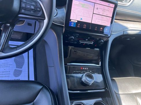 Certified 2023 Jeep Grand Cherokee Limited RWD image 20
