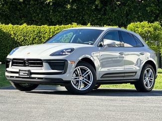 Certified 2025 Porsche Macan AWD/4WD video 1