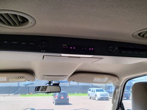 Used 2010 Ford Expedition Limited RWD image 31