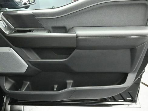 Certified 2025 Ford F150 Lariat w/ Equipment Group 502A High image 30