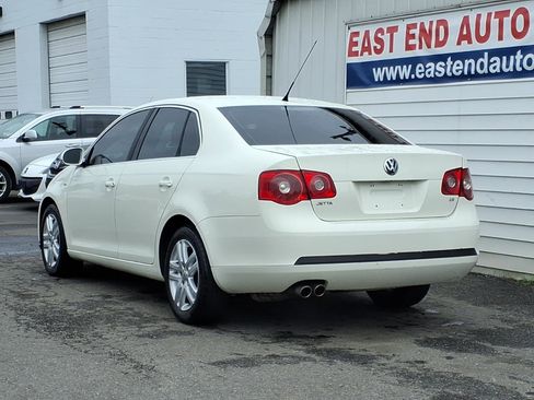 Used 2007 Volkswagen Jetta Wolfsburg Edition FWD image 3
