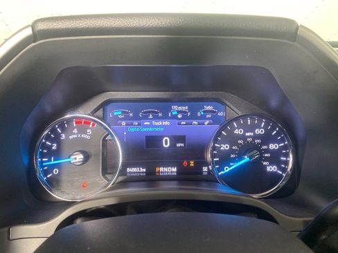 Used 2022 Ford F350 Platinum image 2