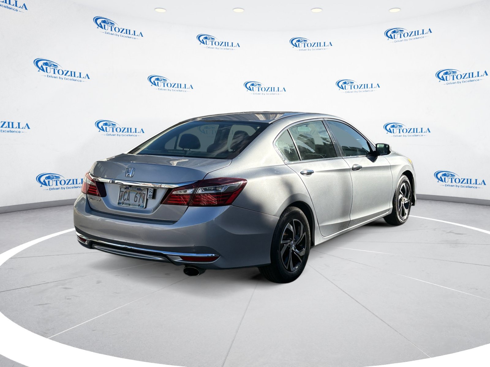 Used 2017 Honda Accord LX image 5
