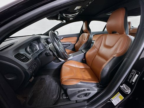 Used 2015 Volvo S60 T5 Platinum image 13