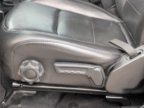 Used 2021 Jeep Wrangler Unlimited Sahara image 13