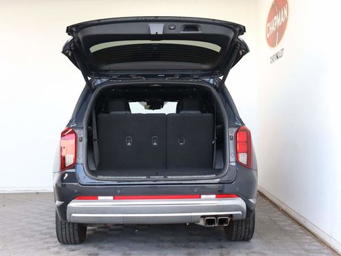 Used 2024 Hyundai Palisade Calligraphy image 5