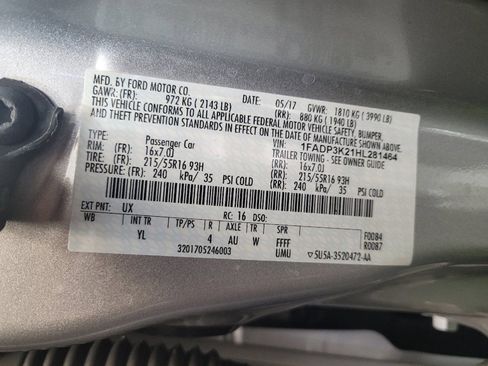 Used 2017 Ford Focus SE w/ Cold Weather Package FWD image 33