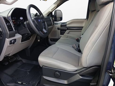Used 2020 Ford F250 XL w/ STX Appearance Package AWD/4WD image 18