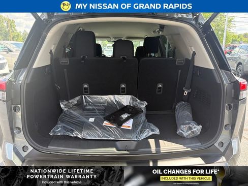 New 2026 Nissan Pathfinder SV AWD/4WD image 26