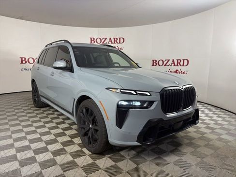 Used 2024 BMW X7 xDrive40i w/ Executive Package image 1