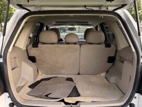 Used 2008 Ford Escape XLT AWD/4WD image 11