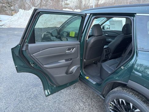 New 2026 Nissan Rogue Dark Armor AWD/4WD image 23
