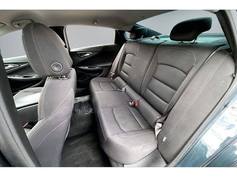 Used 2021 Chevrolet Malibu RS FWD image 21