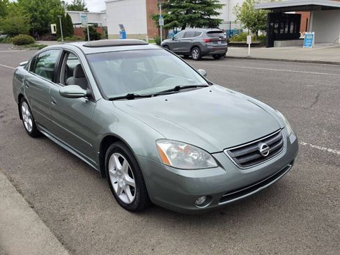 Used 2003 Nissan Altima 3.5 SE w/ (SP2) Sport Plus Pkg FWD image 3