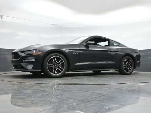 Used 2022 Ford Mustang GT Premium RWD image 44