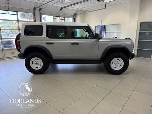 New 2026 Ford Bronco Heritage Edition AWD/4WD image 9