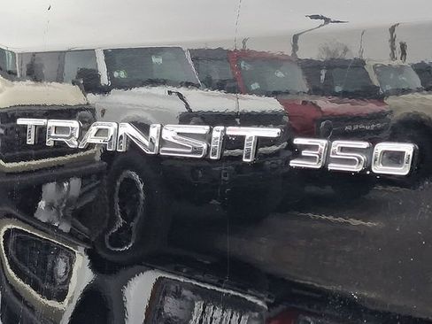 Used 2017 Ford Transit 350 XL image 29