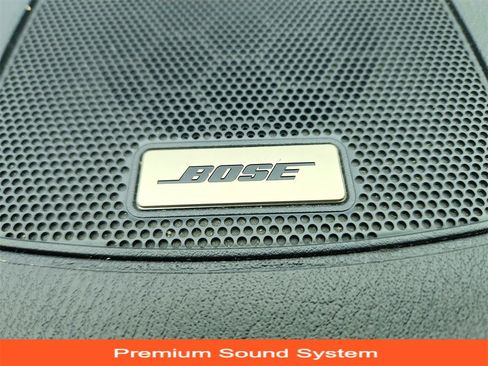 Used 2020 Nissan Pathfinder SL image 42