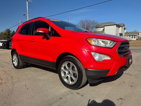 Used 2018 Ford EcoSport SE w/ SE Convenience Package FWD image 3