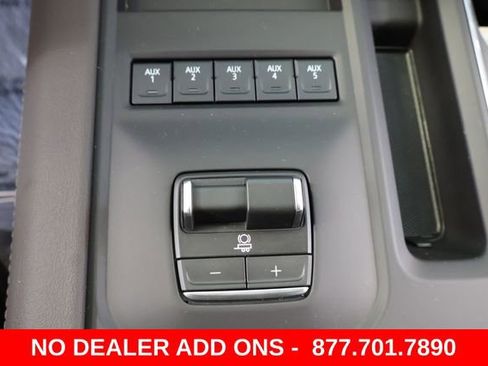 New 2026 GMC Sierra 3500 Denali w/ Denali Reserve Package AWD/4WD image 29