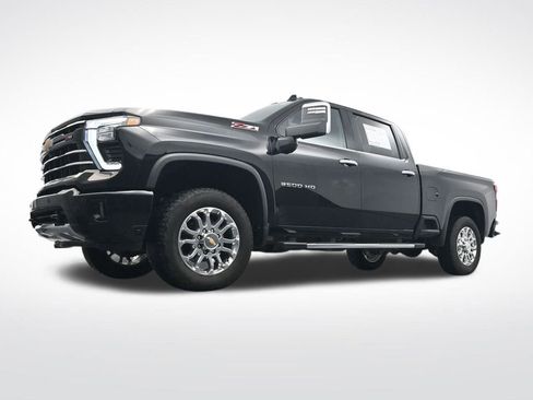 Used 2025 Chevrolet Silverado 2500 LTZ w/ Z71 Chrome Sport Edition image 29