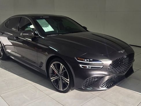 Used 2025 Genesis G70 3.3T Advanced w/ Sport Prestige Package RWD image 3