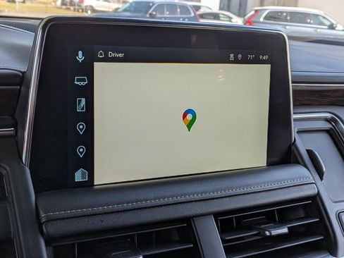 Used 2023 Chevrolet Suburban Premier image 26