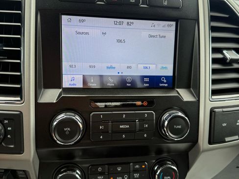 Used 2020 Ford F250 Lariat w/ Tremor Off-Road Package AWD/4WD image 17