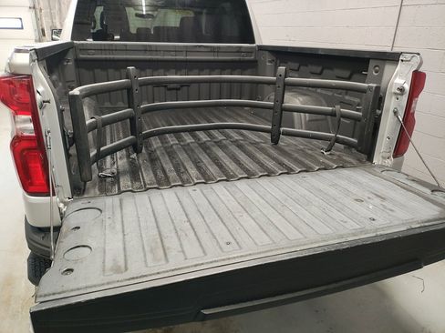 Used 2019 Chevrolet Silverado 1500 LT Trail Boss w/ Convenience Package image 21