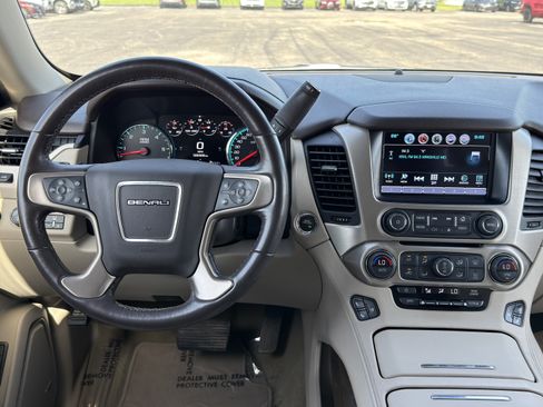 Used 2018 GMC Yukon Denali w/ Denali Ultimate Package AWD/4WD image 36
