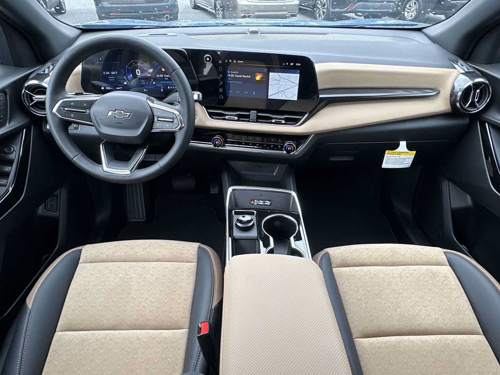 New 2026 Chevrolet Equinox ACTIV w/ Convenience Package III AWD/4WD image 20