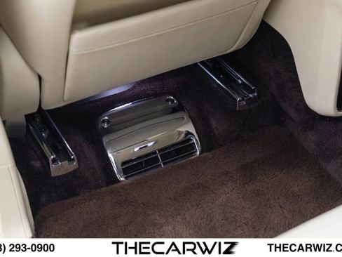 Used 2019 Rolls-Royce Cullinan AWD/4WD image 52