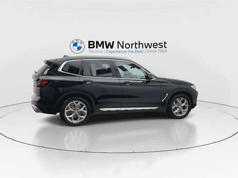 Used 2024 BMW X3 xDrive30i w/ Convenience Package image 4