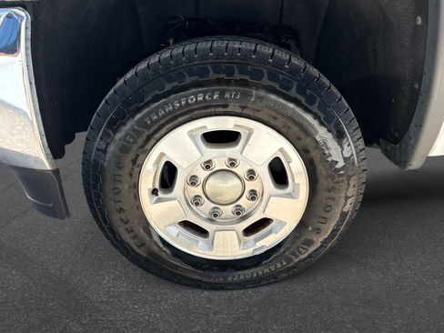 Used 2016 GMC Sierra 2500 4x4 Crew Cab w/ Sierra Convenience Package image 10