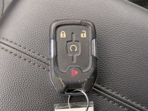 Used 2023 GMC Terrain SLE w/ Driver Convenience Package image 41