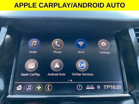 Used 2021 Chevrolet Trax LT w/ LT Convenience Package FWD image 9