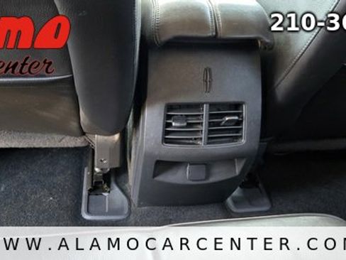Used 2013 Lincoln MKX FWD image 32