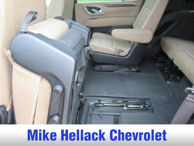 Used 2024 Chevrolet Tahoe Premier AWD/4WD image 22