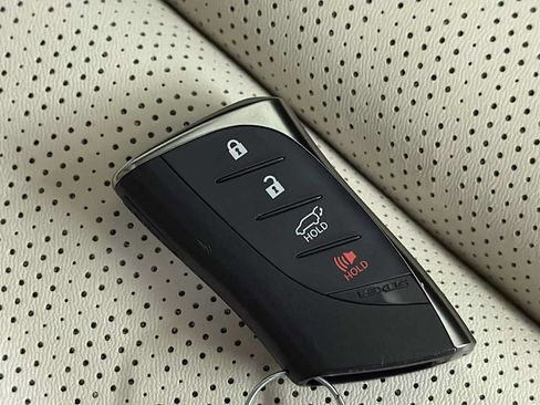 Used 2024 Lexus RX 350 AWD w/ Convenience Package image 35