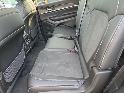 New 2026 Jeep Grand Cherokee L 4WD image 6