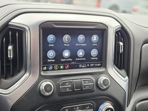 Used 2021 GMC Sierra 1500 Elevation w/ Preferred Package image 21