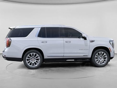 New 2026 GMC Yukon Denali w/ Sun & Power Step Package AWD/4WD image 5
