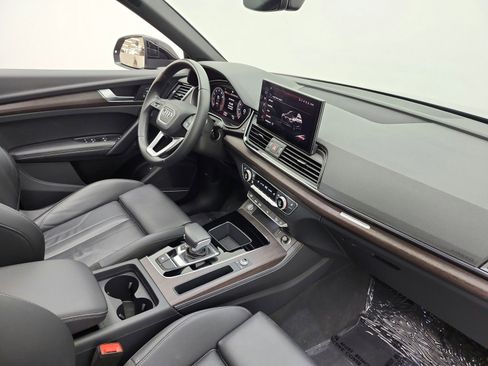 Used 2023 Audi Q5 2.0T Premium Plus w/ Premium Plus Package AWD/4WD image 18