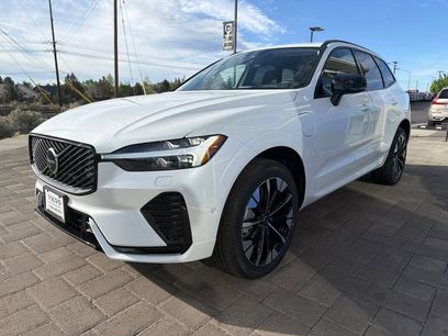 New 2026 Volvo XC60 T8 Plus w/ Protection Package Premier
