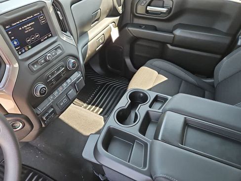 Used 2025 Chevrolet Silverado 2500 Custom w/ Custom Convenience Package AWD/4WD image 24