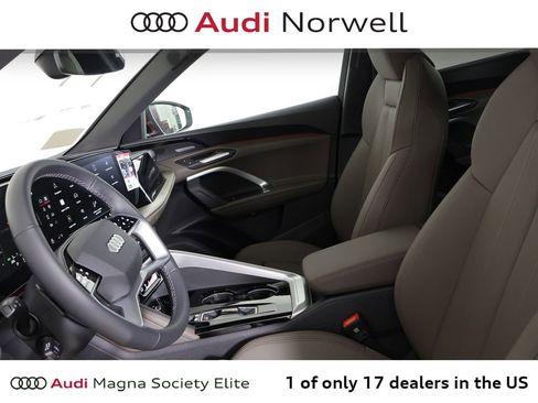 New 2025 Audi Q5 Premium Plus image 19