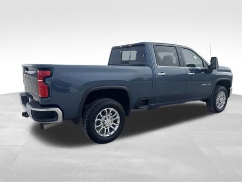 Used 2025 Chevrolet Silverado 2500 LTZ w/ LTZ Premium Package image 6