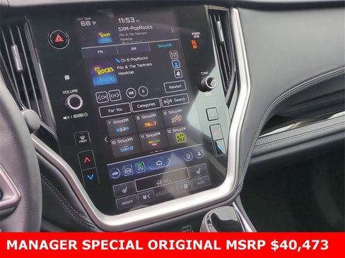 Certified 2025 Subaru Outback Limited image 28