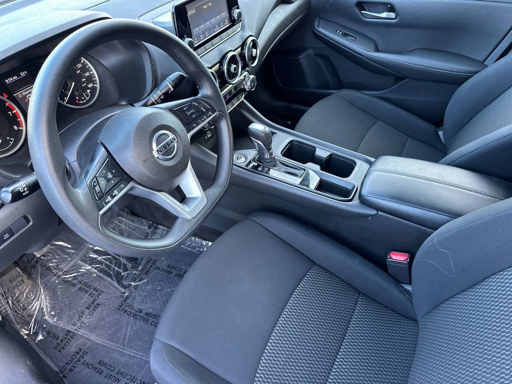 Used 2023 Nissan Sentra S FWD image 9